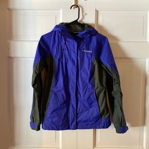 Columbia Rain Coat! Great condition!
